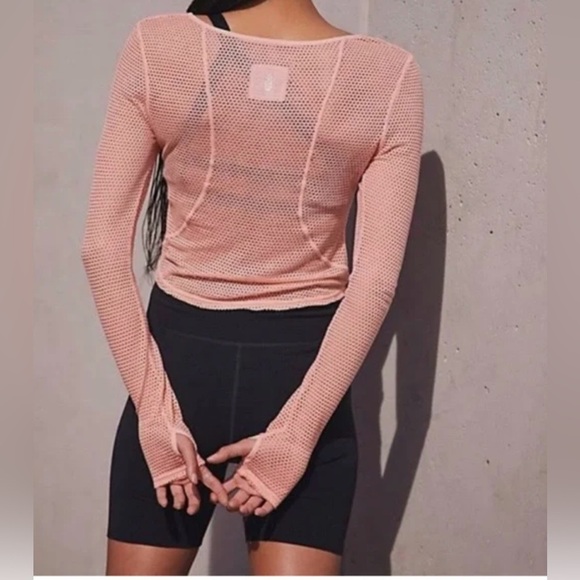 NWOT Free People Smooth Moves Mesh Peach Coverup Long Sleeve Top - Picture 2 of 11